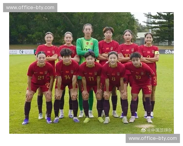 张琳艳唐佳丽热身赛状态回升 锋线组合展现多点开花进攻能力